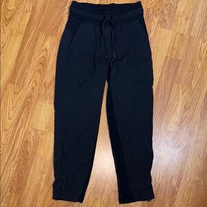 Lululemon Athletica Black Crop Joggers